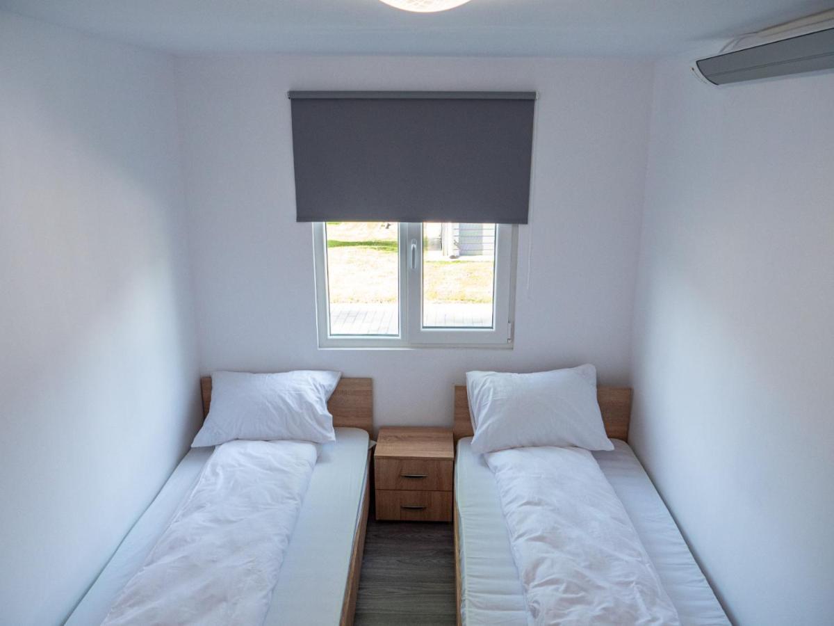 Poiana Cu Flori Aparthotel ซาตูมาเร ภายนอก รูปภาพ